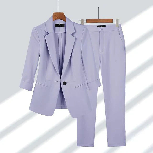 Ensemble blazer et pantalon chic pour femmes