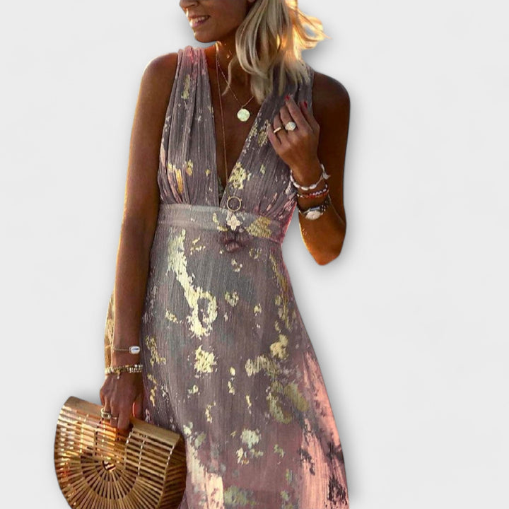 Vêtements avec décolleté en V et détails en sequins