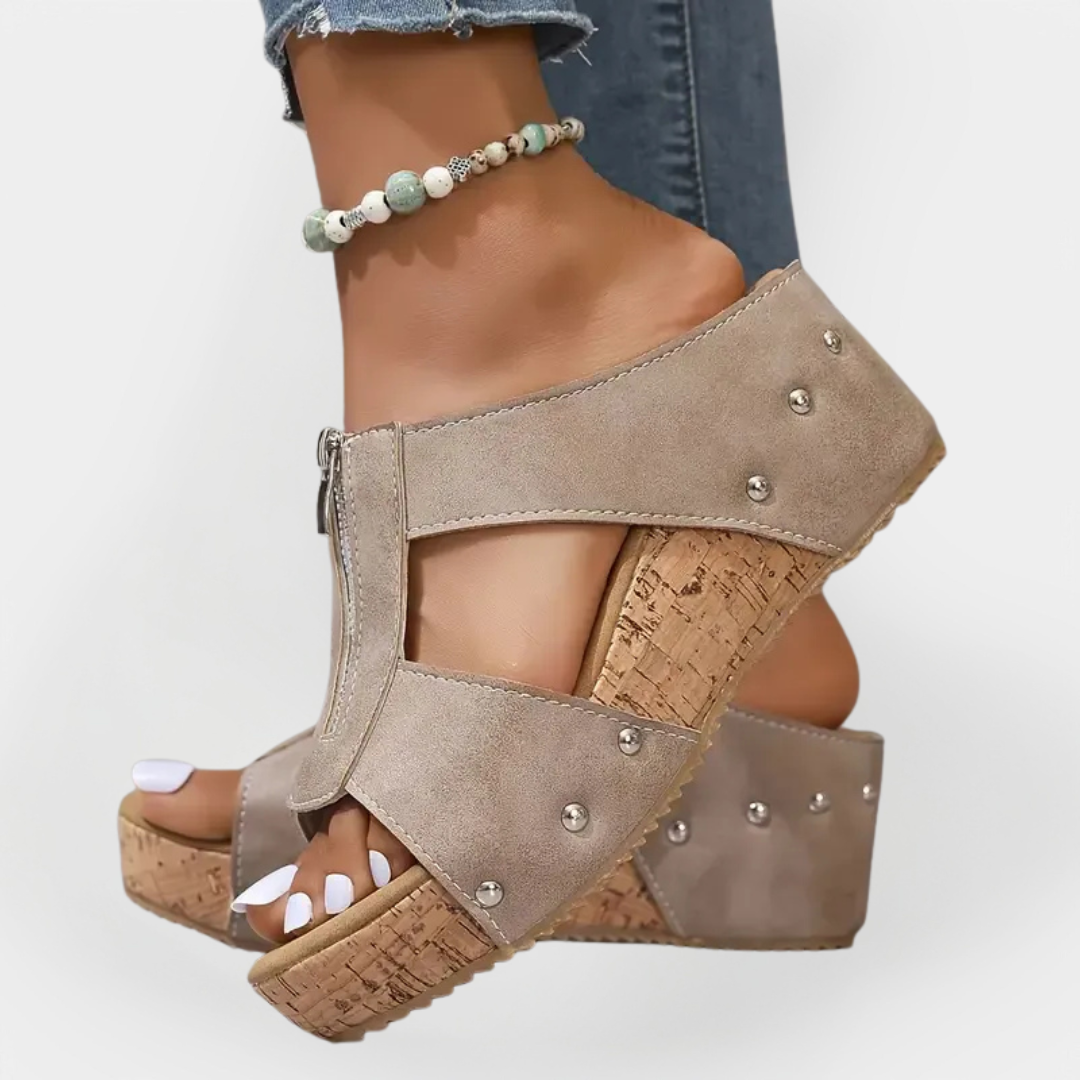 Mode Lumiére™ Sandales confortables à talons et fermeture éclair