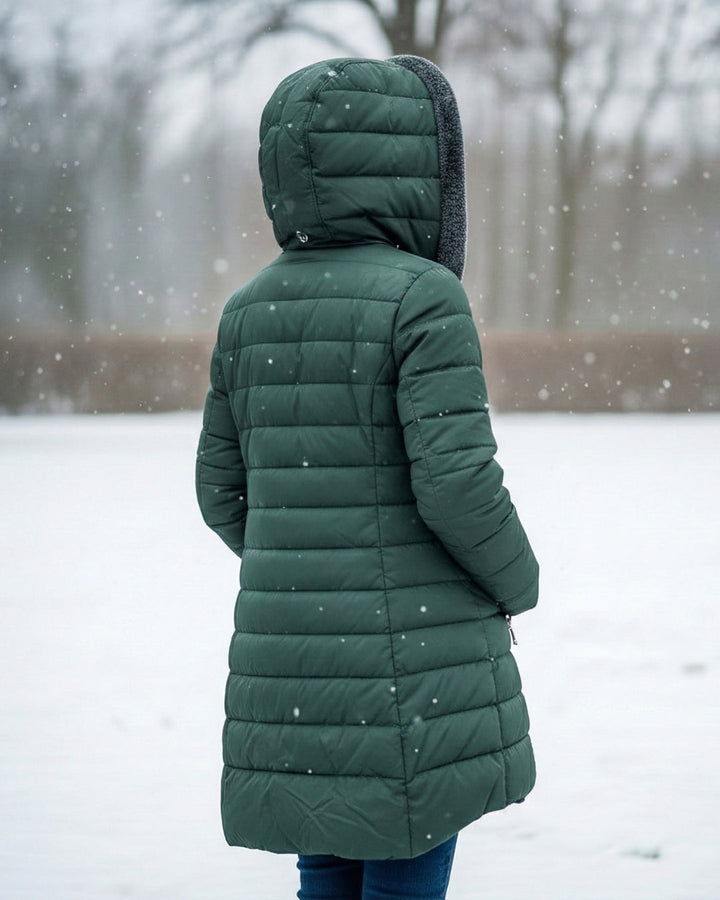 Manteau Matelassé à Capuche – Chaleur Confortable et Élégance Quotidienne