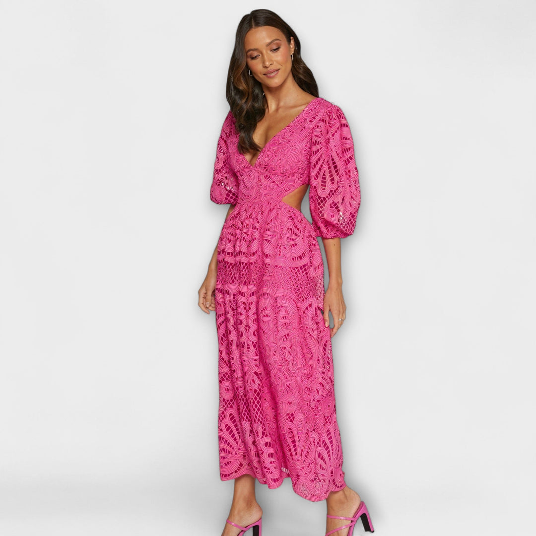 Robes élégantes avec des détails délicats