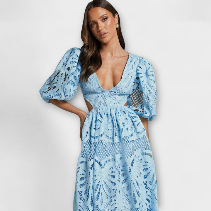 Robes élégantes avec des détails délicats