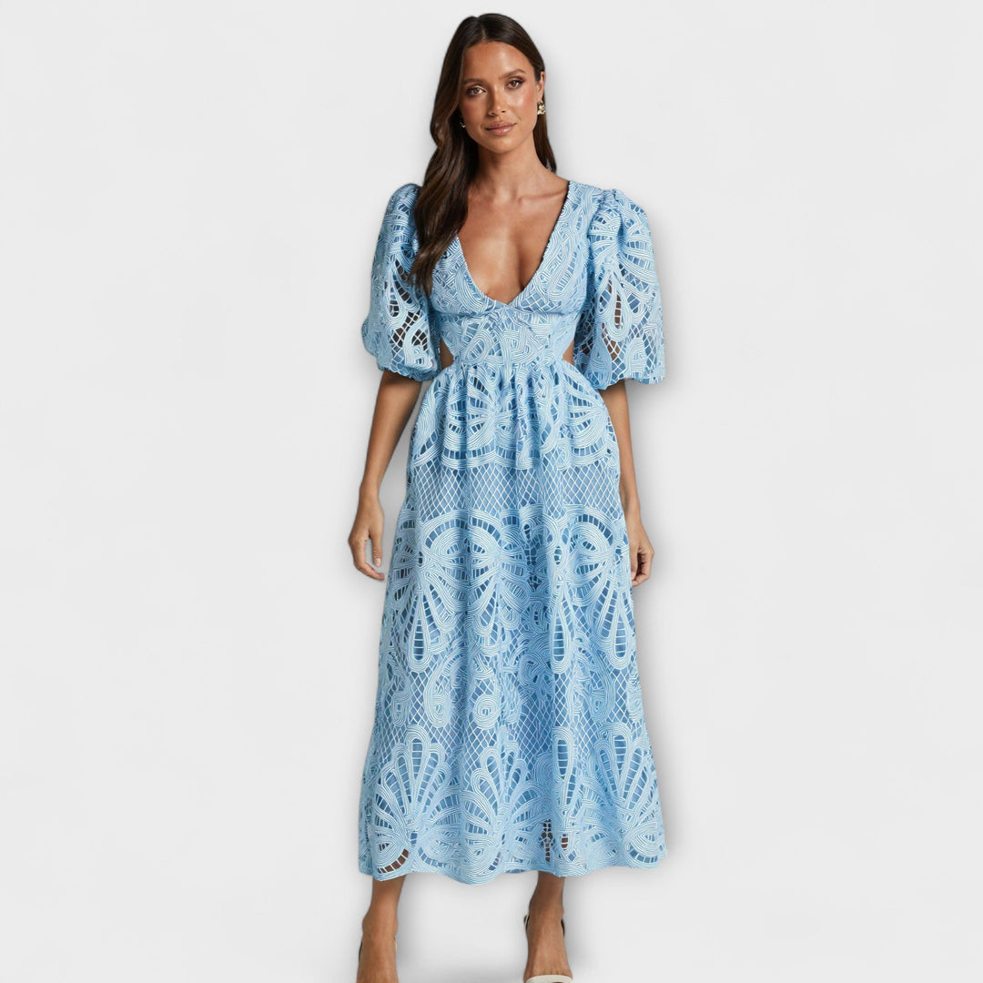 Robes élégantes avec des détails délicats