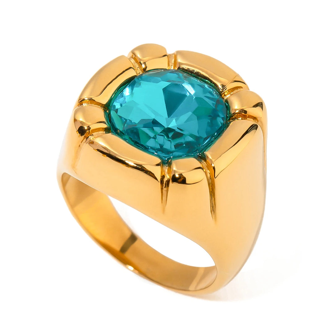 Collection de Bagues Dorées en Acier  – Styles Variés et Élégance Quotidienne