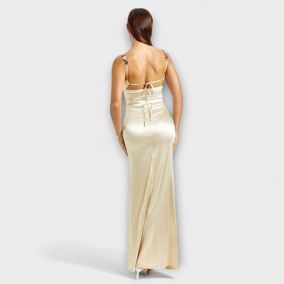 Eira - Robe en satin ornée avec un lien au dos