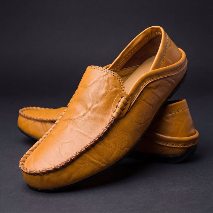 Mode Lumiére™ | Mocassins en cuir