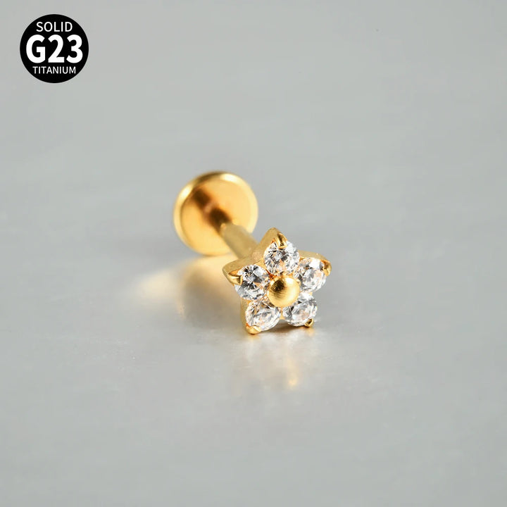 Boucle d'oreille Piercing Fleur en Titane G23 – Brillance Délicate et Confort