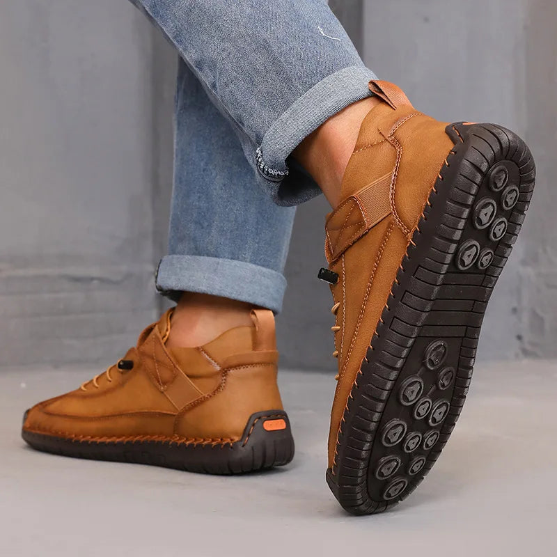 Bottes mi-hautes pour femmes Style britannique rétro anti-dérapant vêtements de travail chaussures mocassins en cuir faits à la main décontracté à semelles souples femmes bottes nues