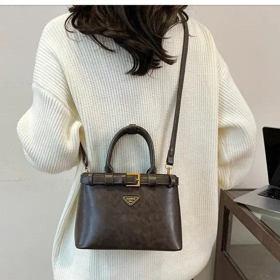 Petit sac carré polyvalent à la mode pour femmes, sac à bandoulière rétro pour dames, sac à main en matériau souple, nouveau modèle automne hiver