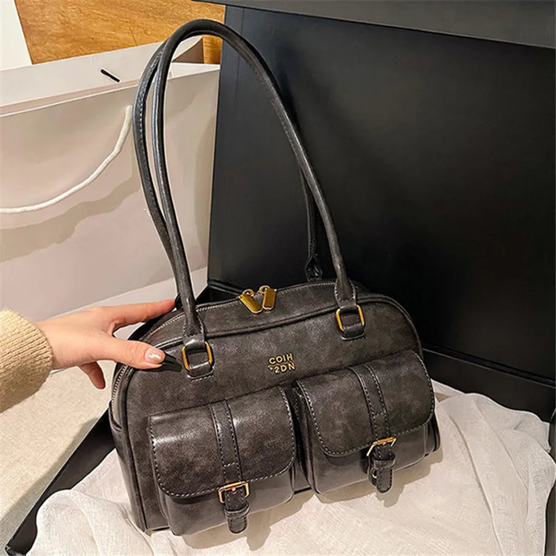 Sac à main multi-poches marron café pour femmes, sac à bandoulière élégant et polyvalent avec lettres pour les voyages, le travail, les dates de shopping