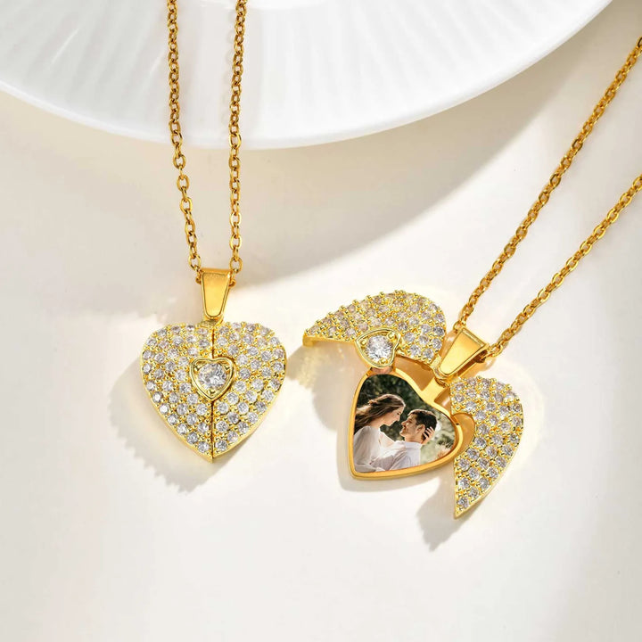 Collier Cœur Photo Personnalisé – Un Bijou Brillant Chargé d’Émotion Femmes