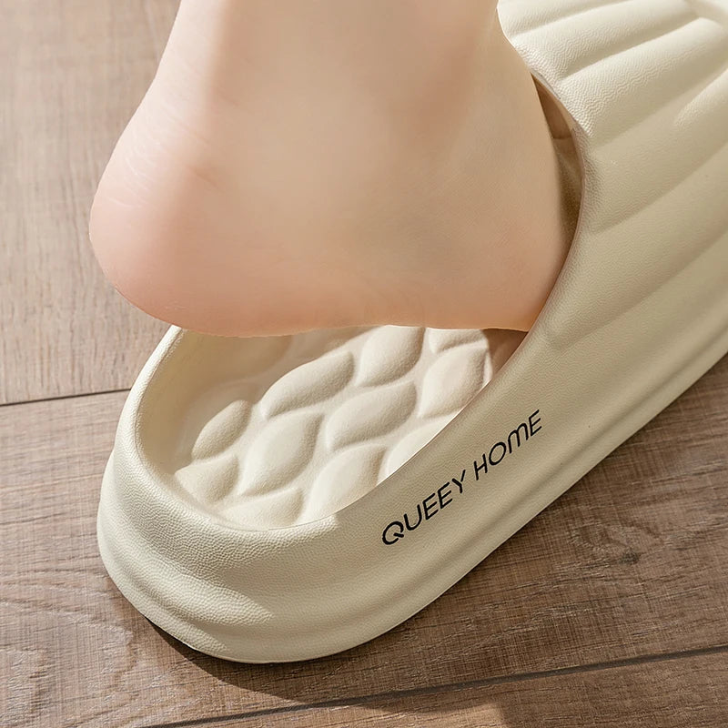 Pantoufles de maison à semelle épaisse pour femmes, sandales d'extérieur confortables, cou-de-pied large, antidérapantes, légères, silencieuses, pour l'intérieur