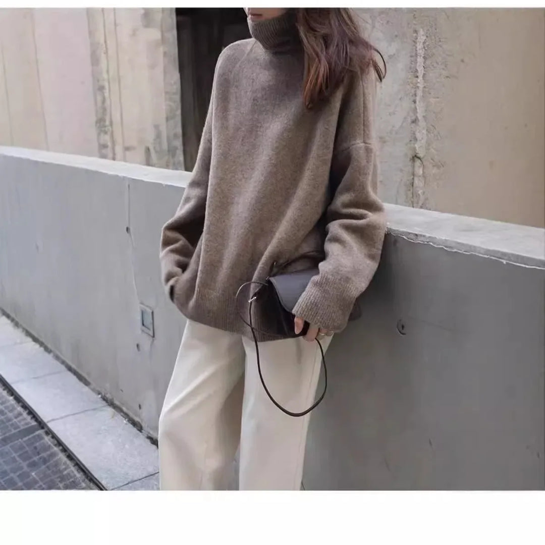 Pull Col Roulé Oversize – Élégance Décontractée Moderne