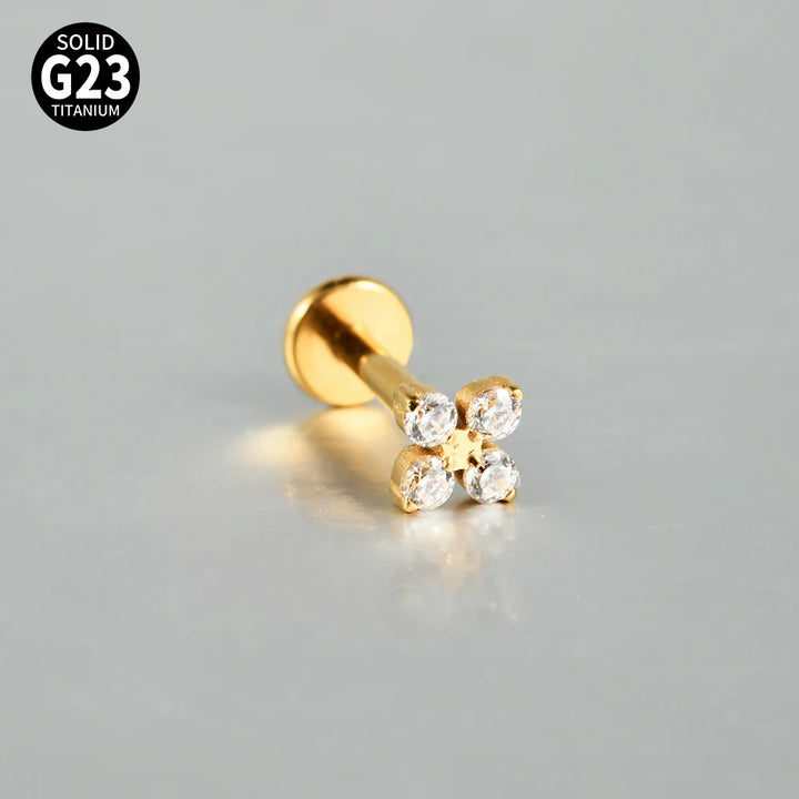 Boucle d'oreille Piercing Fleur en Titane G23 – Brillance Délicate et Confort