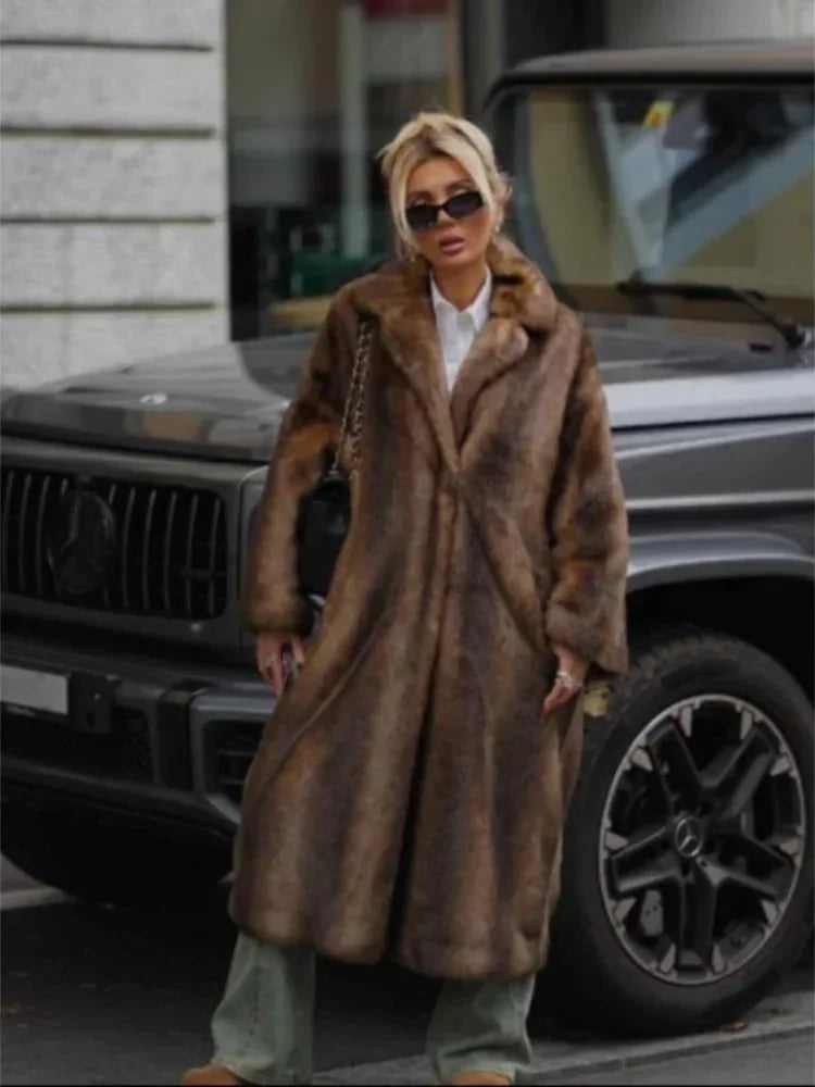 Fashion Mixed Color Lapel Collar Woman Long Coat Elegant Full Sleeve Loose Overcoat New Winter Lady High Street Faux Fur Jacket