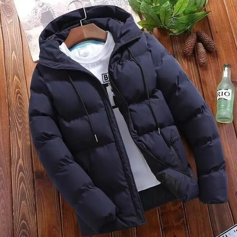 Doudoune Confort Urbain à Capuche – L’Essentiel de l’Hiver Moderne Homme