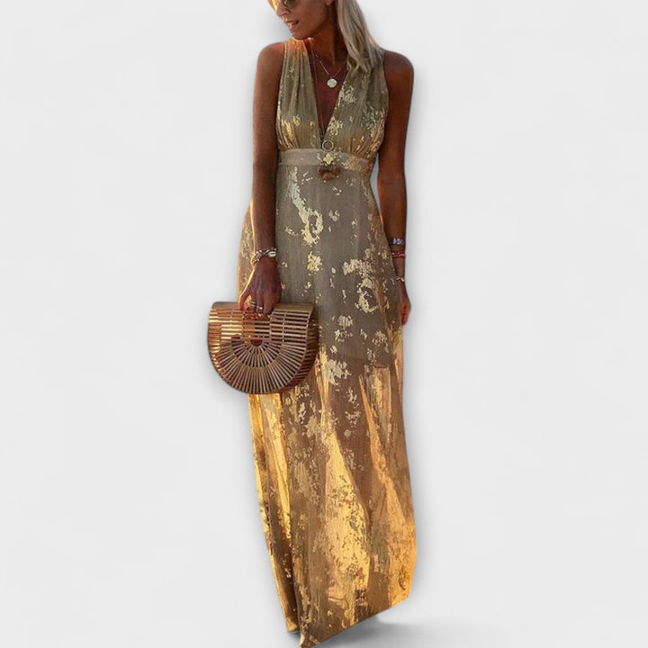 Vêtements avec décolleté en V et détails en sequins