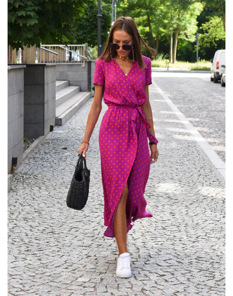 Mode Lumiére™ | Robe élégante à décolleté en V et coupe flatteuse