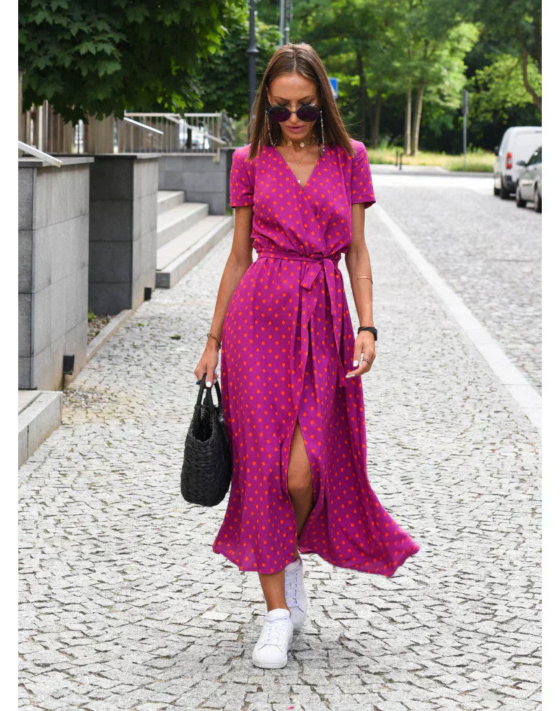 Mode Lumiére™ | Robe élégante à décolleté en V et coupe flatteuse
