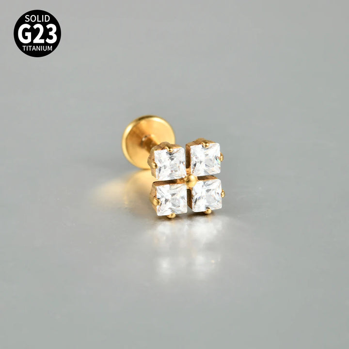 Boucle d'oreille Piercing Fleur en Titane G23 – Brillance Délicate et Confort