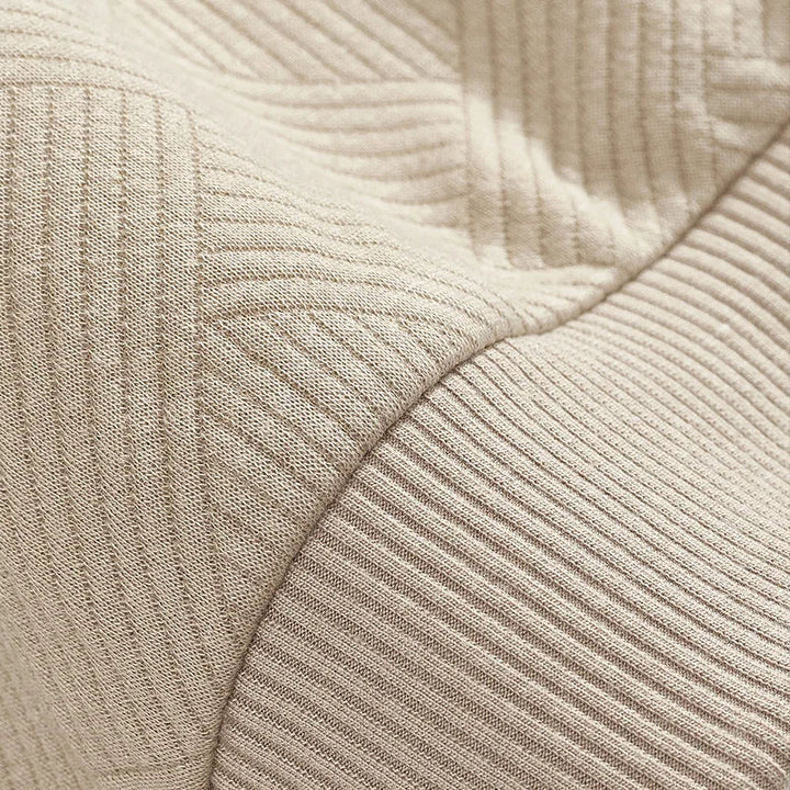 Pull homme col zippé à allure élégante et confort moderne