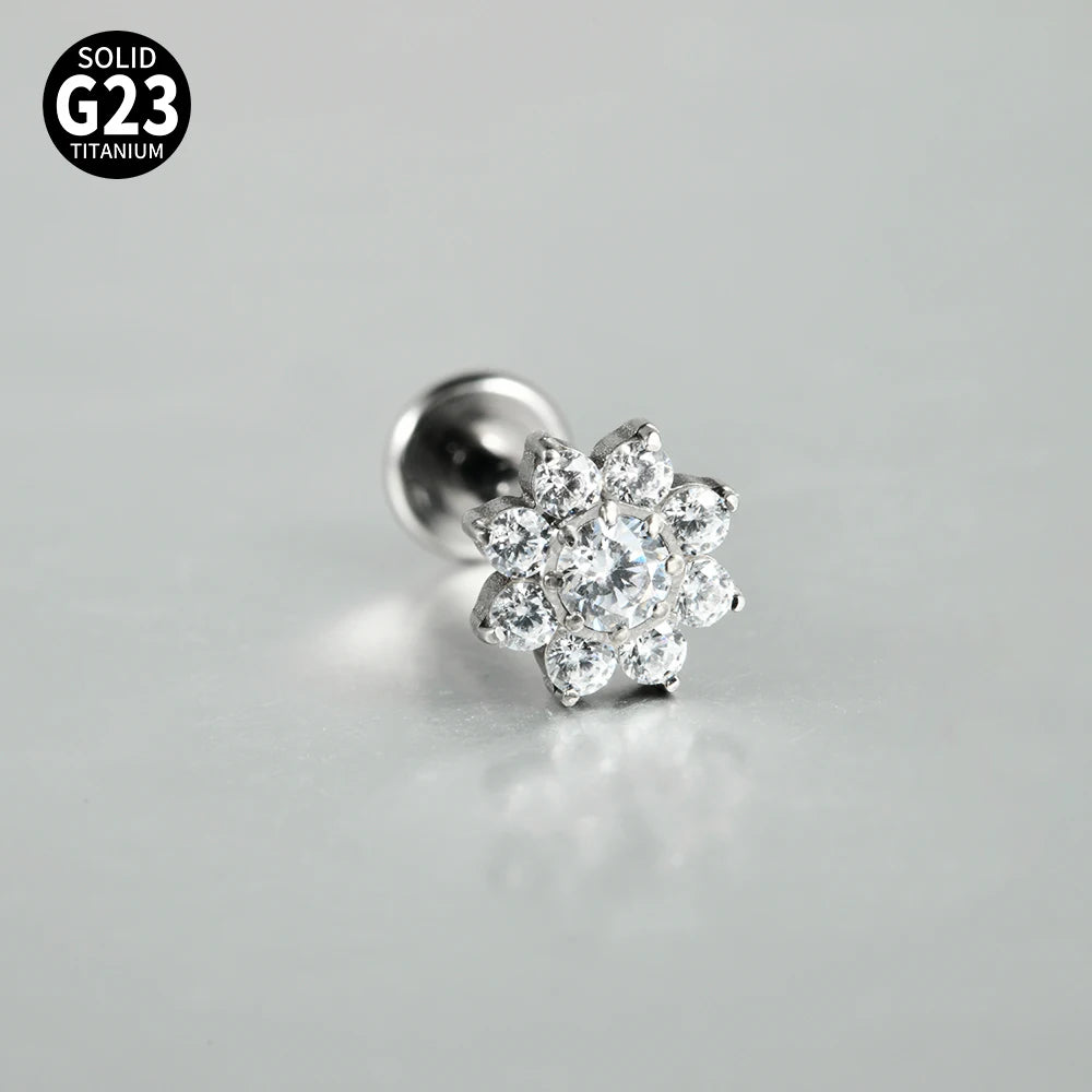 Boucle d'oreille Piercing Fleur en Titane G23 – Brillance Délicate et Confort