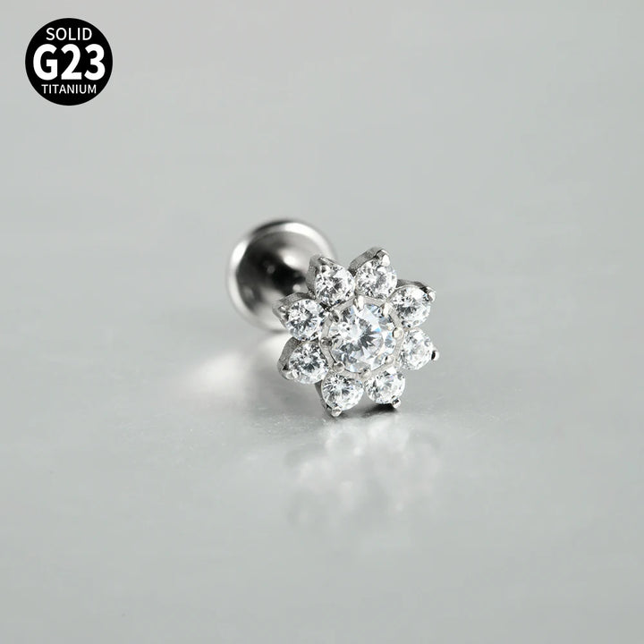 Boucle d'oreille Piercing Fleur en Titane G23 – Brillance Délicate et Confort