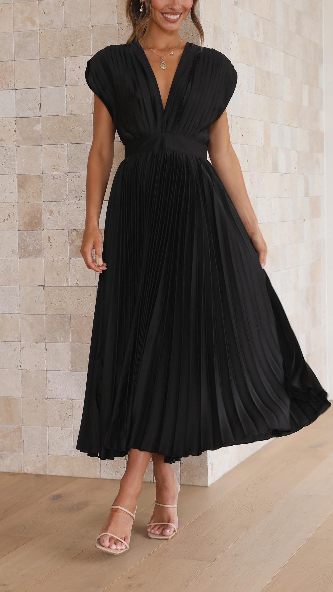 Mode Lumiére™| Robe Élégante en Plis