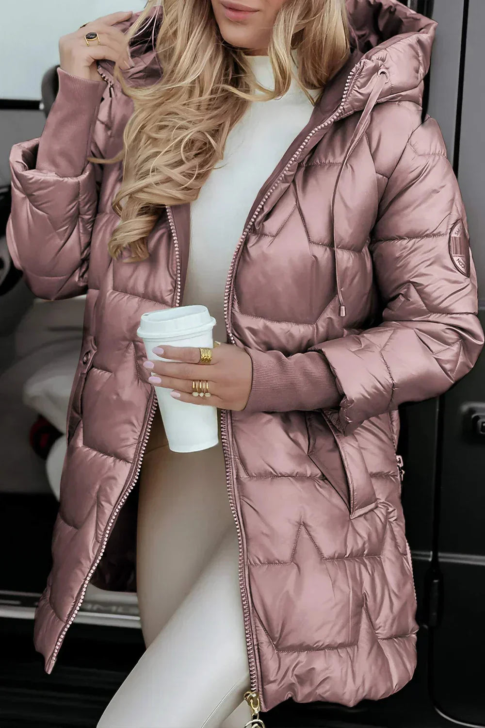 Nolwen - Manteau Hivernal Tendance à Capuche et Rembourrage