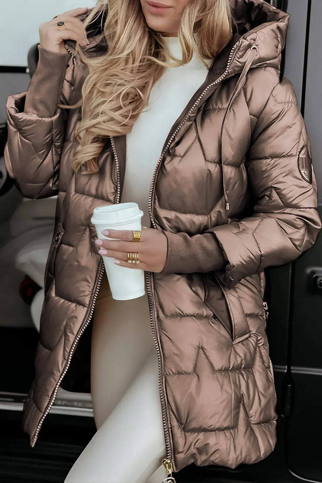 Nolwen - Manteau Hivernal Tendance à Capuche et Rembourrage