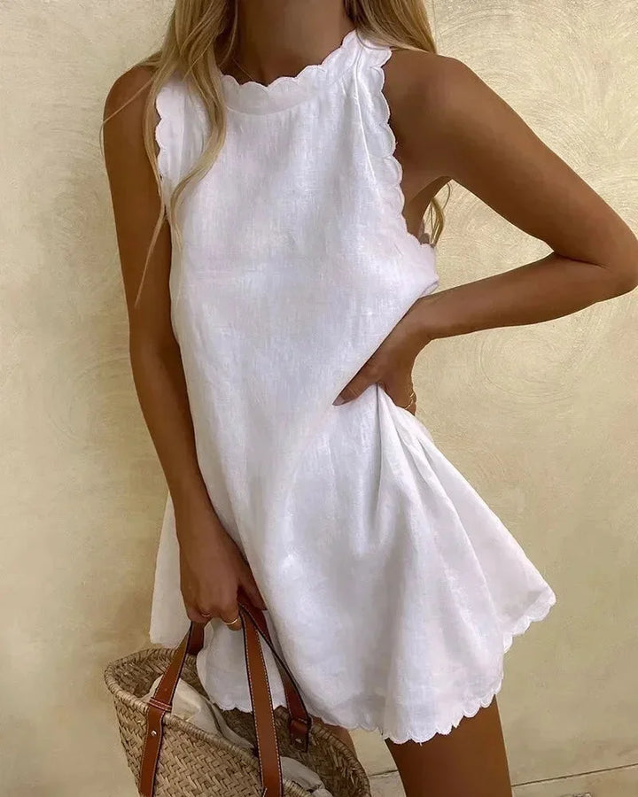 Juliette | Robe Courte Sans Manches & Bords Festonnés